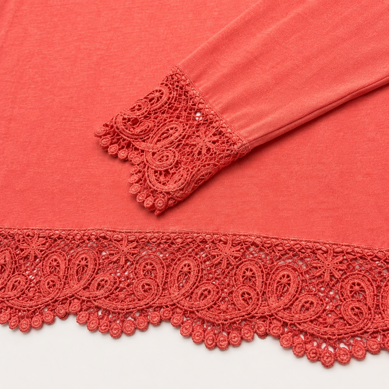 Women’s Vintage Wash Crochet Hem Long Sleeve Top